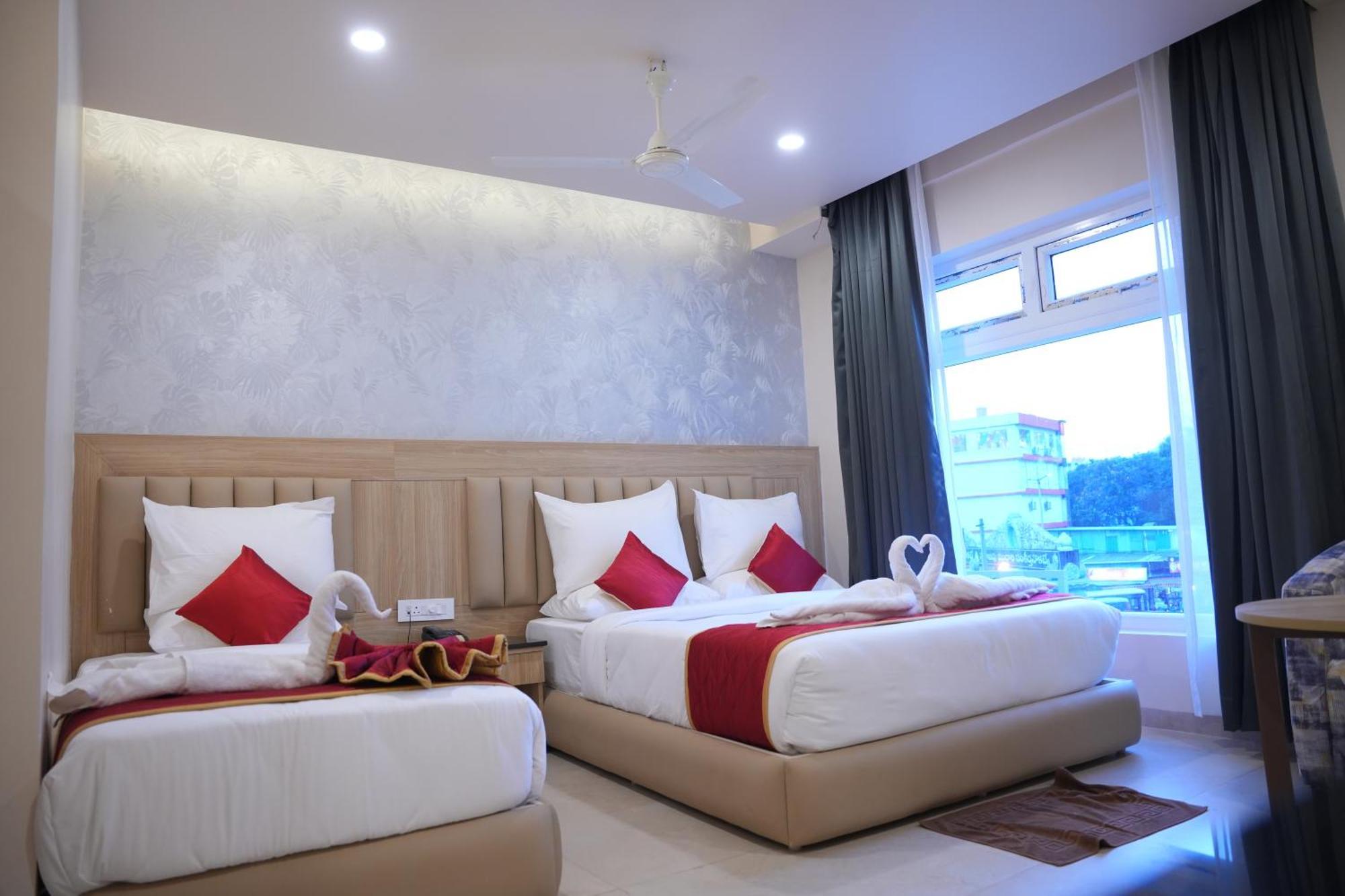 Kvp Golden Inn Tirupati Dış mekan fotoğraf