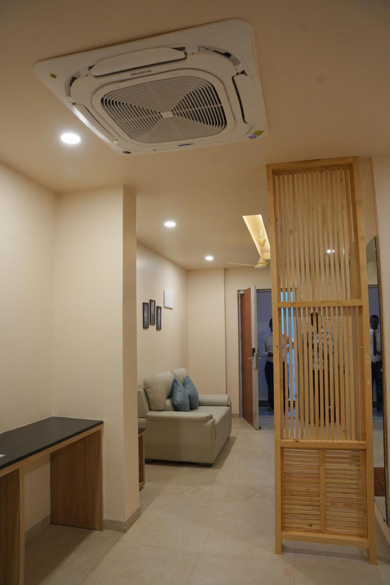 Kvp Golden Inn Tirupati Dış mekan fotoğraf
