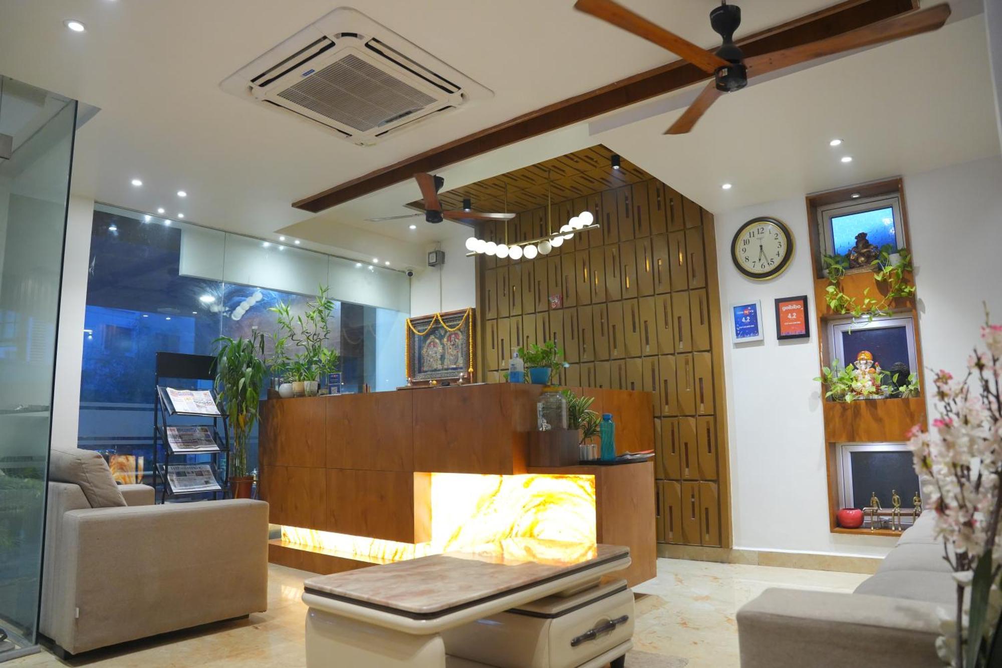 Kvp Golden Inn Tirupati Dış mekan fotoğraf
